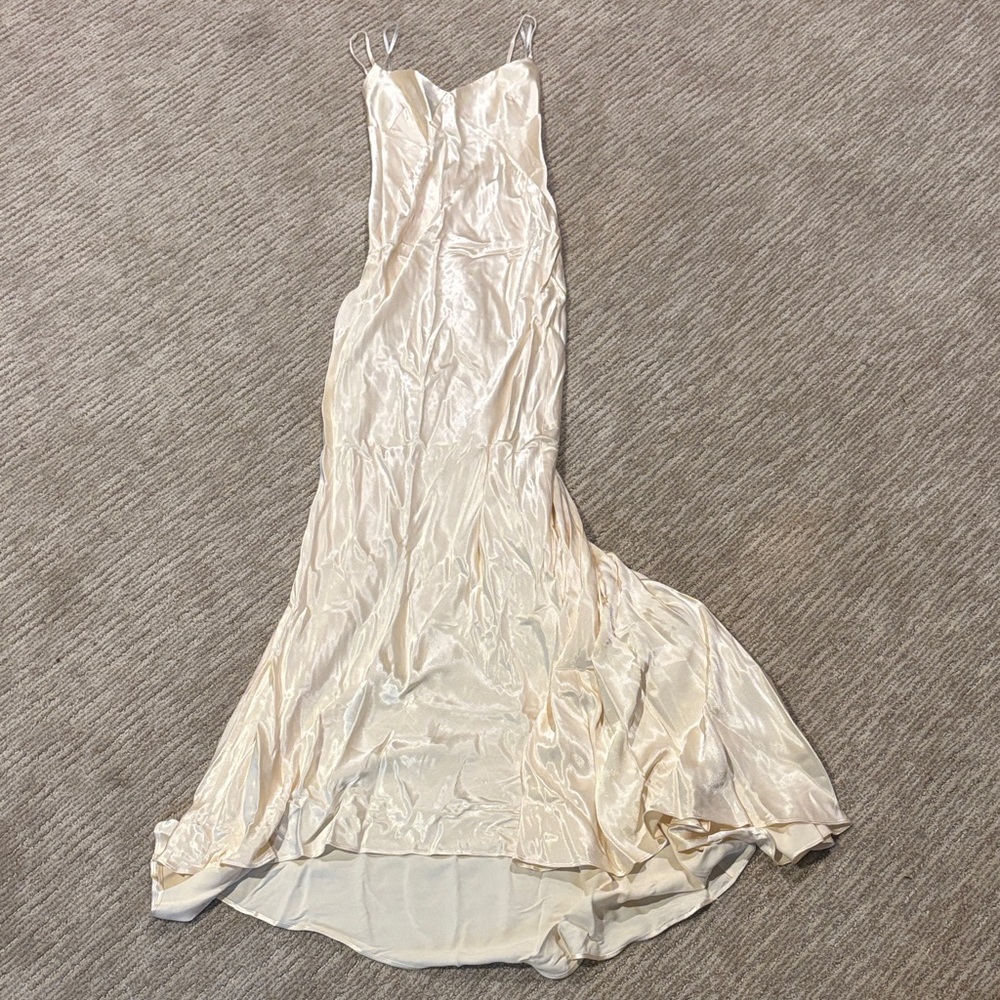 NWT Shona Joy La Lune Low Back Gown - Cream - Picture 3 of 6